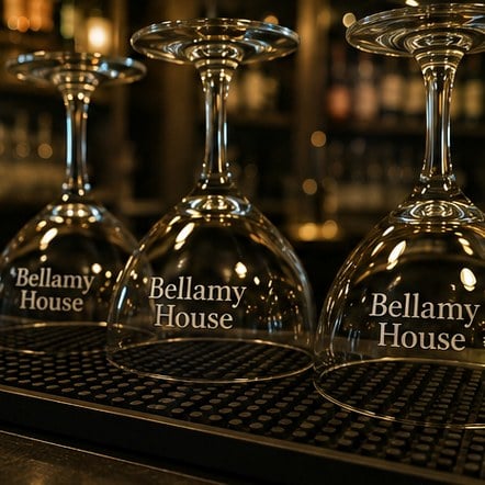 Customized martini glasses for hotels and restaurants
